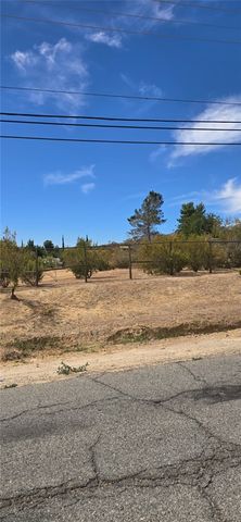 308 E Avenue R8, Palmdale, CA 93550