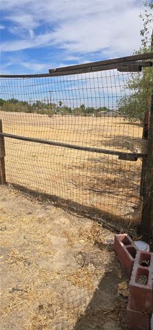 308 E Avenue R8, Palmdale, CA 93550