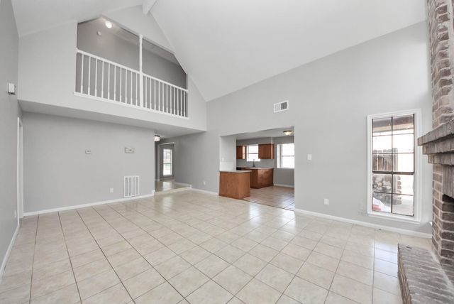 115 Squires Bend, Stafford, TX 77477