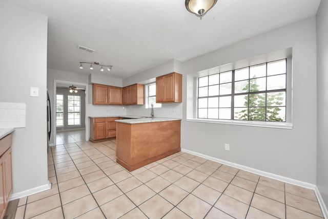 115 Squires Bend, Stafford, TX 77477