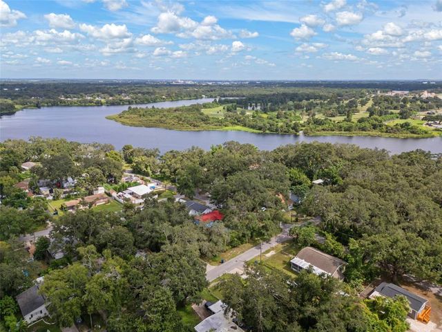 2902 E WATERS AVENUE, Tampa, FL 33604