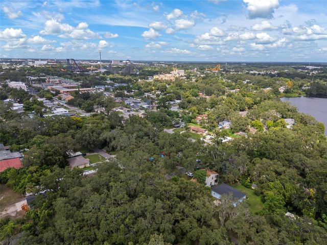 2902 E WATERS AVENUE, Tampa, FL 33604