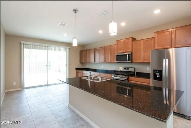 33987 N DESERT STAR Drive, San Tan Valley, AZ 85144