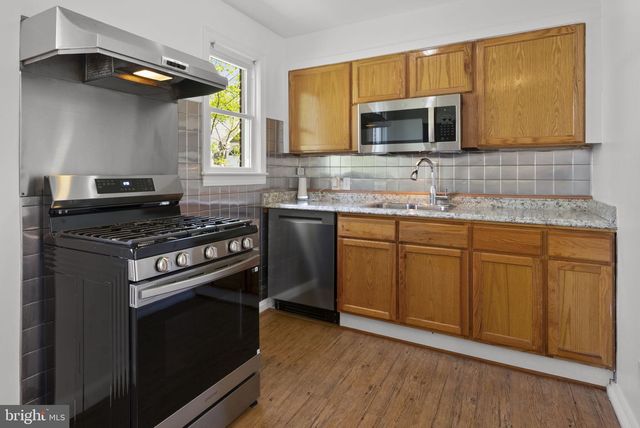 4810 BLACKFOOT RD, College Park, MD 20740