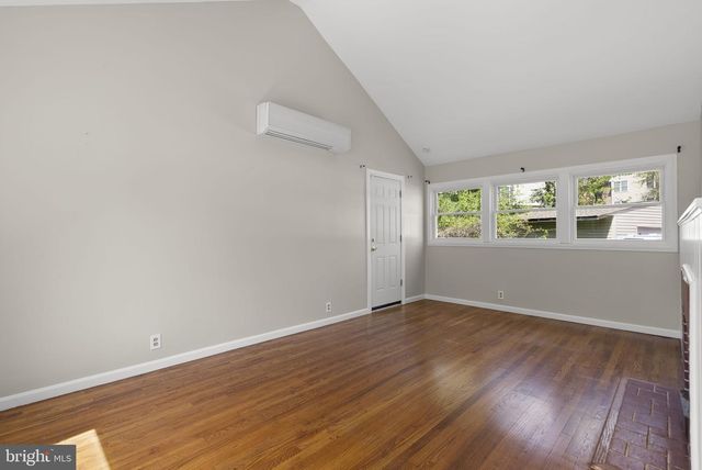 4810 BLACKFOOT RD, College Park, MD 20740
