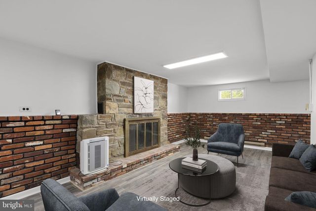 4810 BLACKFOOT RD, College Park, MD 20740