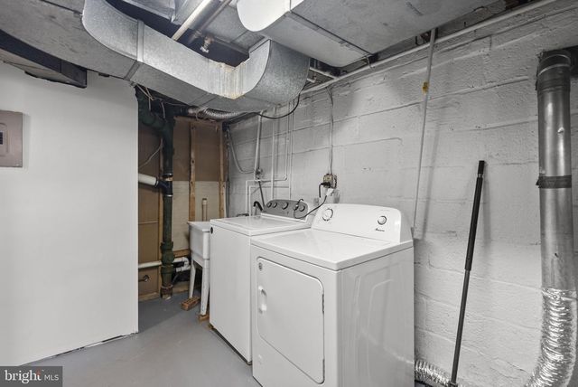 4810 BLACKFOOT RD, College Park, MD 20740