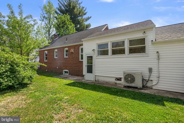 4810 BLACKFOOT RD, College Park, MD 20740