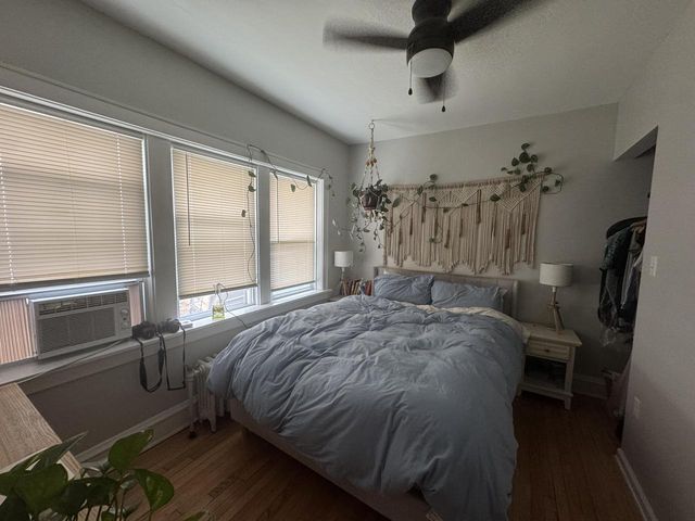 1027 E Center STREET, Milwaukee, WI 53212