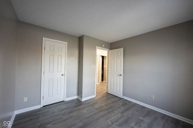 8066 Cardinal cove Drive E, Indianapolis, IN 46256