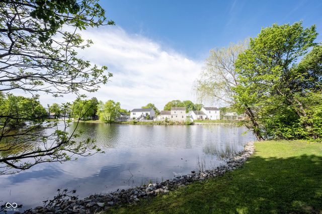 8066 Cardinal cove Drive E, Indianapolis, IN 46256