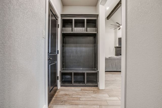 3008 Louie Lane, Springtown, TX 76082