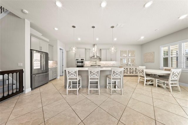 7905 WANDERING WAY, Orlando, FL 32836