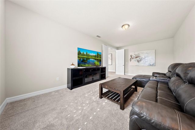 7905 WANDERING WAY, Orlando, FL 32836