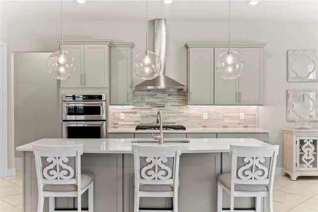 7905 WANDERING WAY, Orlando, FL 32836