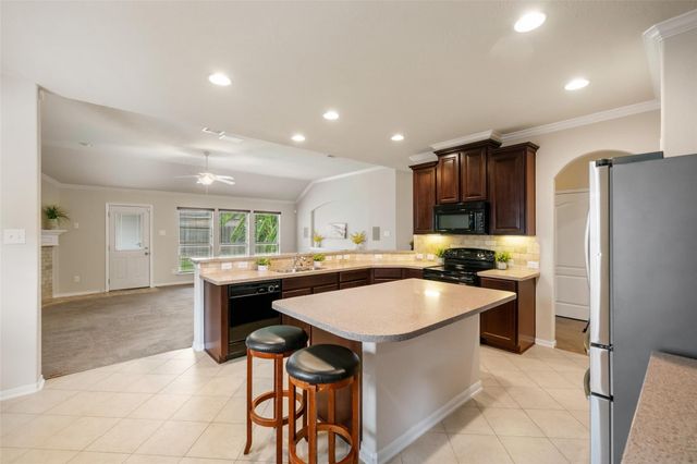 1714 Brighton Brook Lane, Pearland, TX 77581