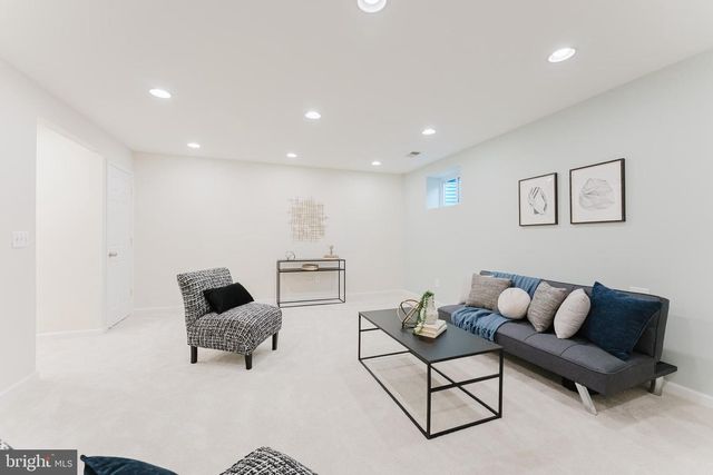 2921 CASHEL LN, Vienna, VA 22181