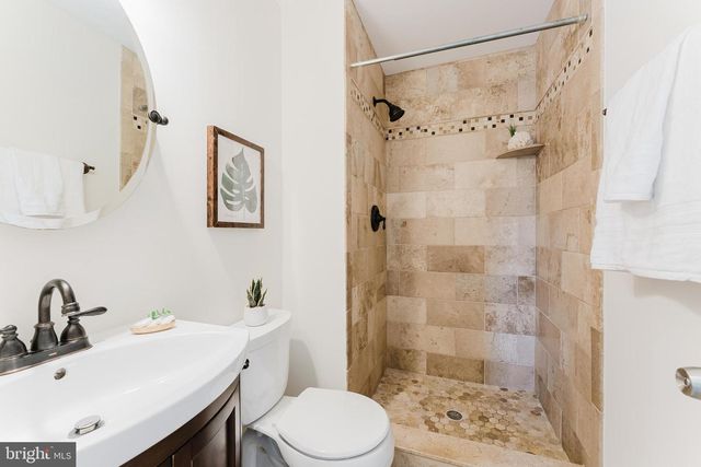 2921 CASHEL LN, Vienna, VA 22181