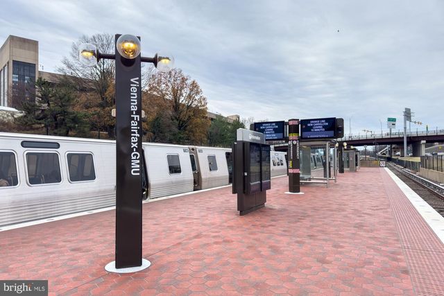 2921 CASHEL LN, Vienna, VA 22181