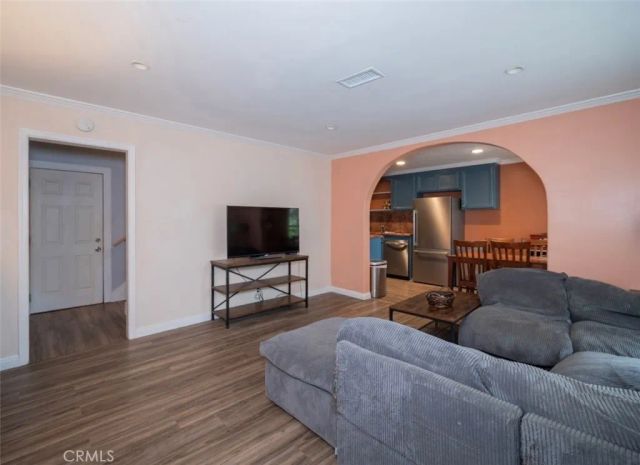 12 Hickock, Carson, CA 90745