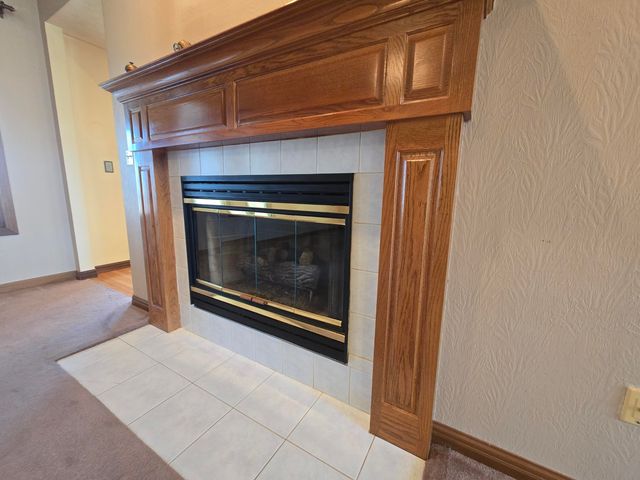 4342 S Quail Creek Avenue, Springfield, MO 65810