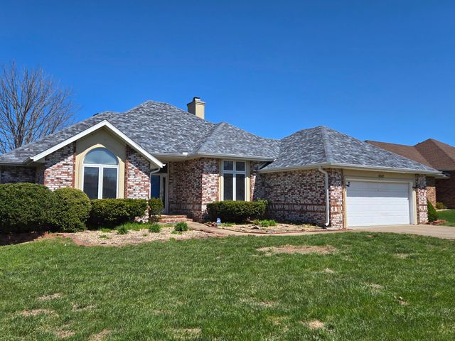 4342 S Quail Creek Avenue, Springfield, MO 65810
