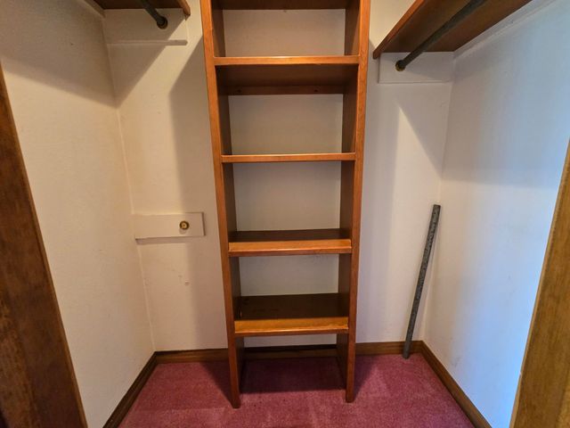 4342 S Quail Creek Avenue, Springfield, MO 65810