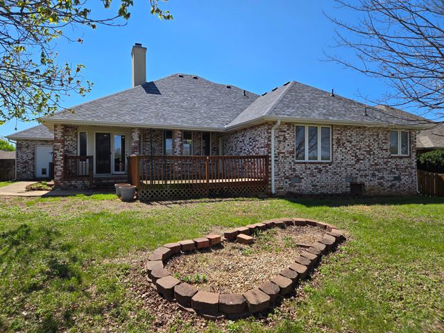 4342 S Quail Creek Avenue, Springfield, MO 65810