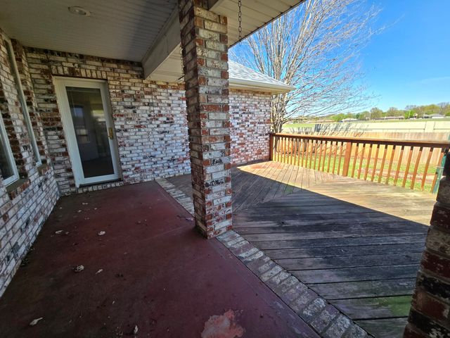 4342 S Quail Creek Avenue, Springfield, MO 65810