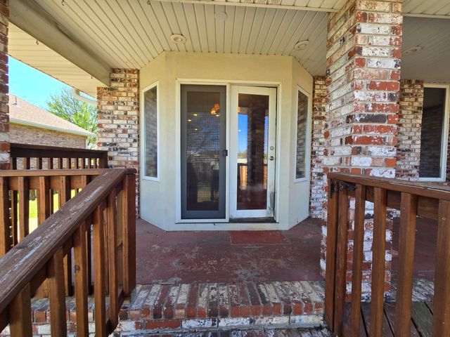 4342 S Quail Creek Avenue, Springfield, MO 65810