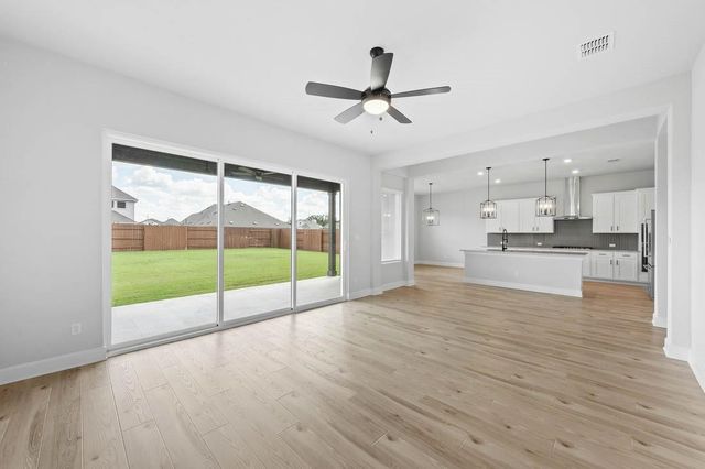 108 Nandina PATH, Bastrop, TX 78602