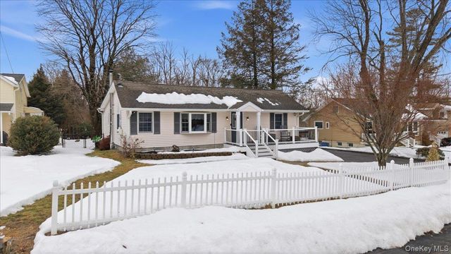 147 Lake Baldwin Drive, Mahopac, NY 10541