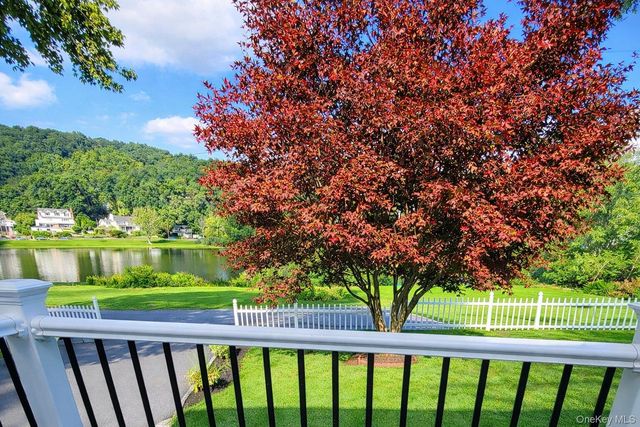 147 Lake Baldwin Drive, Mahopac, NY 10541