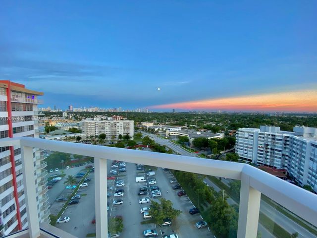 1351 NE Miami Gardens Drive PH1725E, Miami, FL 33179