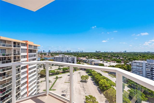 1351 NE Miami Gardens Drive PH1725E, Miami, FL 33179