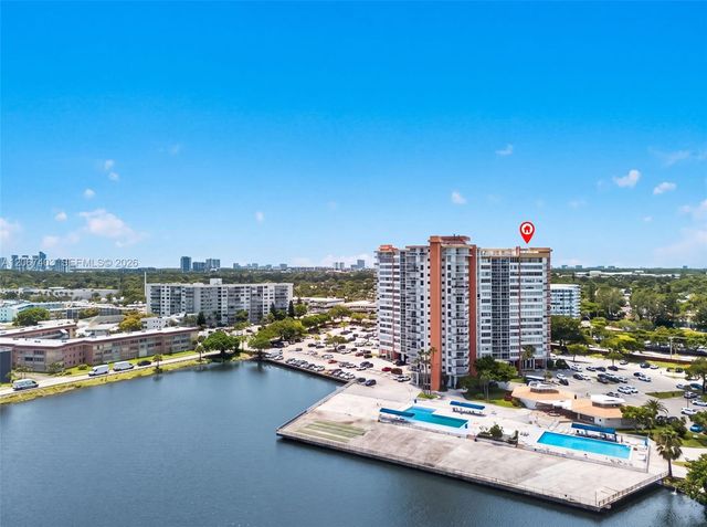 1351 NE Miami Gardens Drive PH1725E, Miami, FL 33179