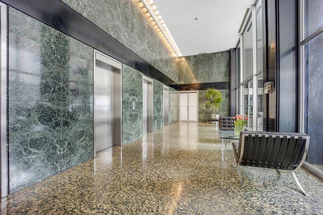 900 N LAKE SHORE Drive 1706, Chicago, IL 60611