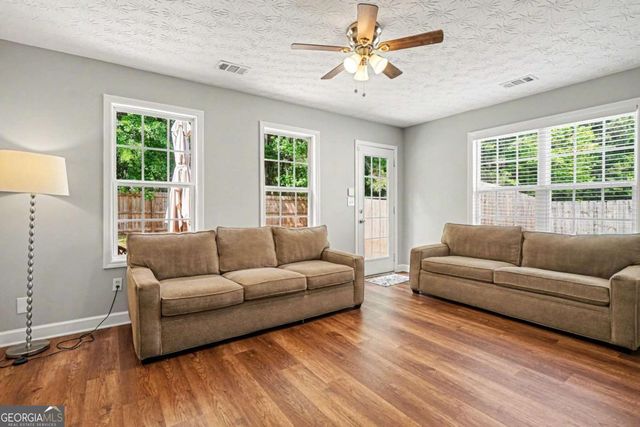 315 Shadowbrooke Circle, Loganville, GA 30052