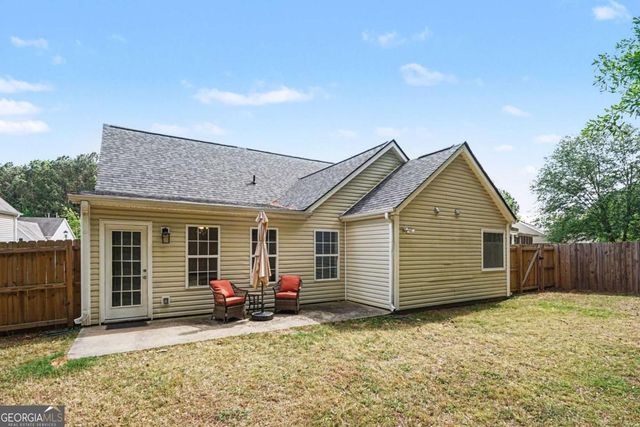 315 Shadowbrooke Circle, Loganville, GA 30052