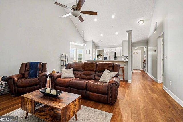 315 Shadowbrooke Circle, Loganville, GA 30052