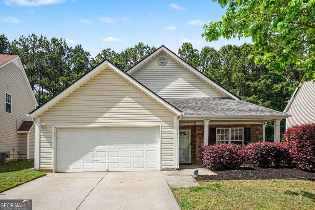 315 Shadowbrooke Circle, Loganville, GA 30052