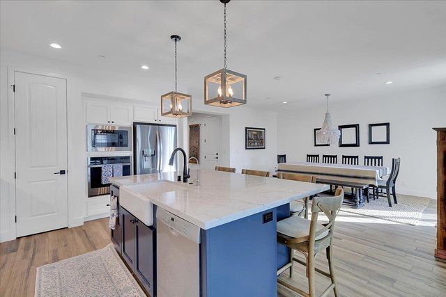 994 Mayflower Way, Yuba City, CA 95991