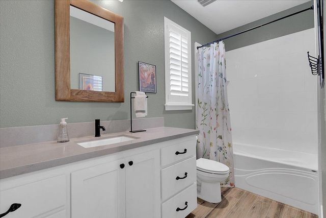 994 Mayflower Way, Yuba City, CA 95991