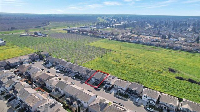 994 Mayflower Way, Yuba City, CA 95991