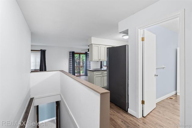 580 Oakbrook Circle, Flushing, MI 48433