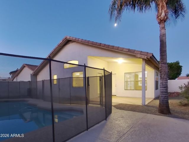 3021 S WOODRUFF Street, Mesa, AZ 85212