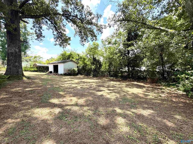 2116 Argyle Way, Gadsden, AL 35904