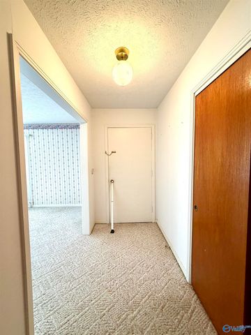 2116 Argyle Way, Gadsden, AL 35904