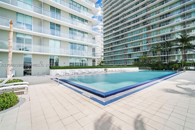 79 SW 12th St 2503-S, Miami, FL 33130