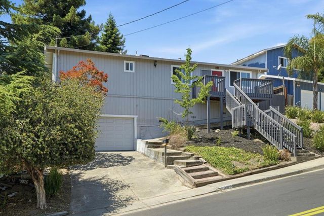 617 Pebble Drive, El Sobrante, CA 94803